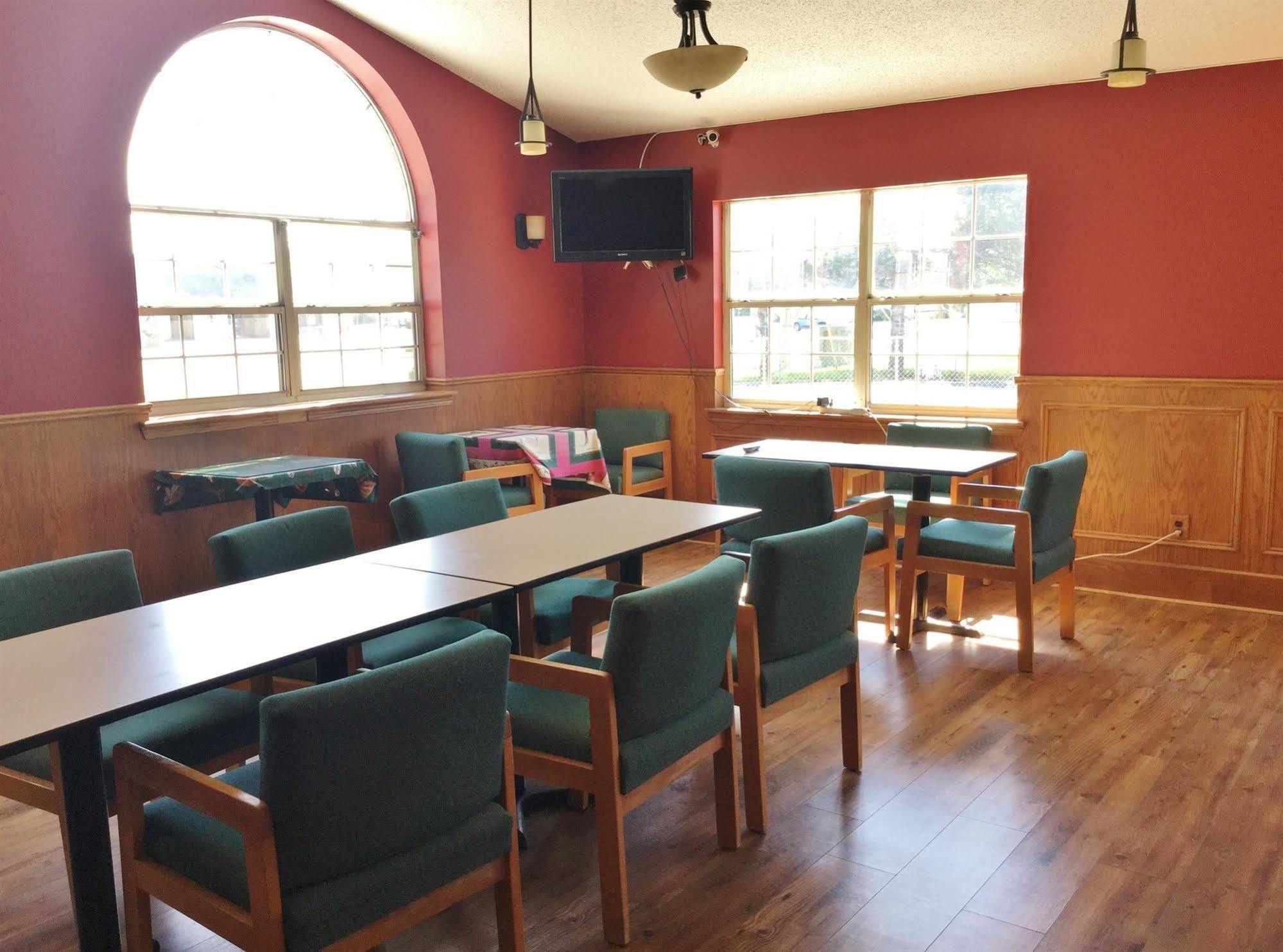 Americas Best Value Inn Belvidere - Rockford Exterior photo